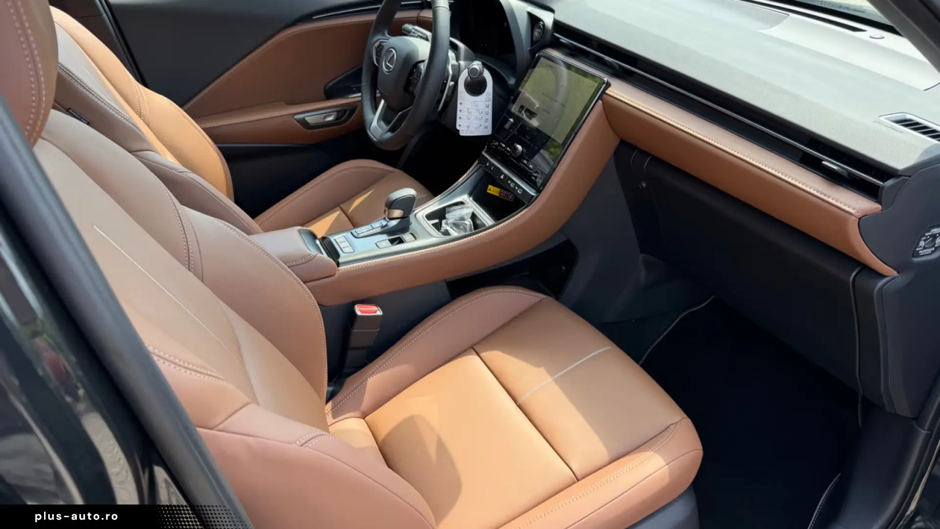 Lexus LBX RELAX.1.5