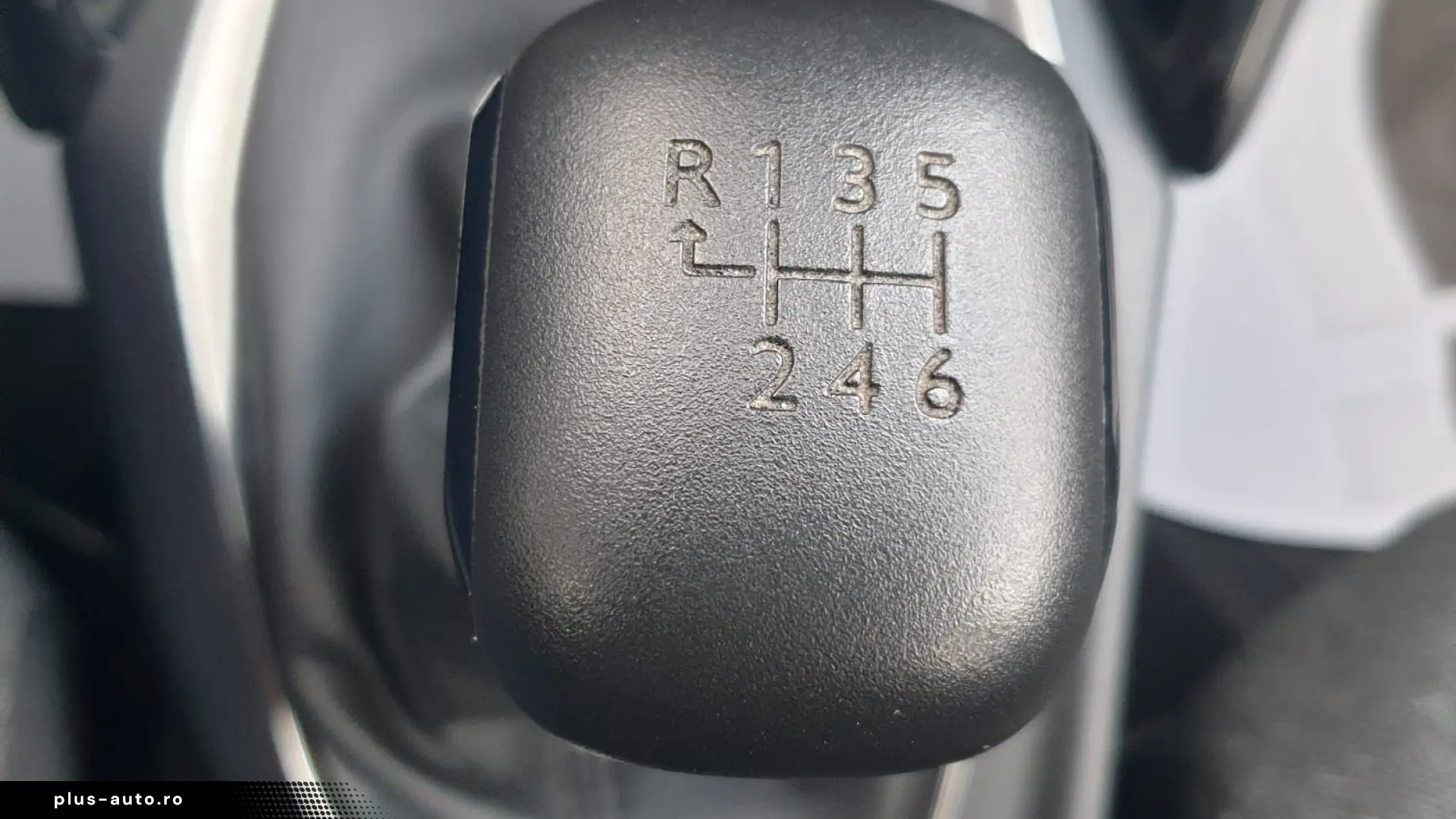 Peugeot 2008 1.5 BlueHDI 102CP Active – Garanție 6 Luni