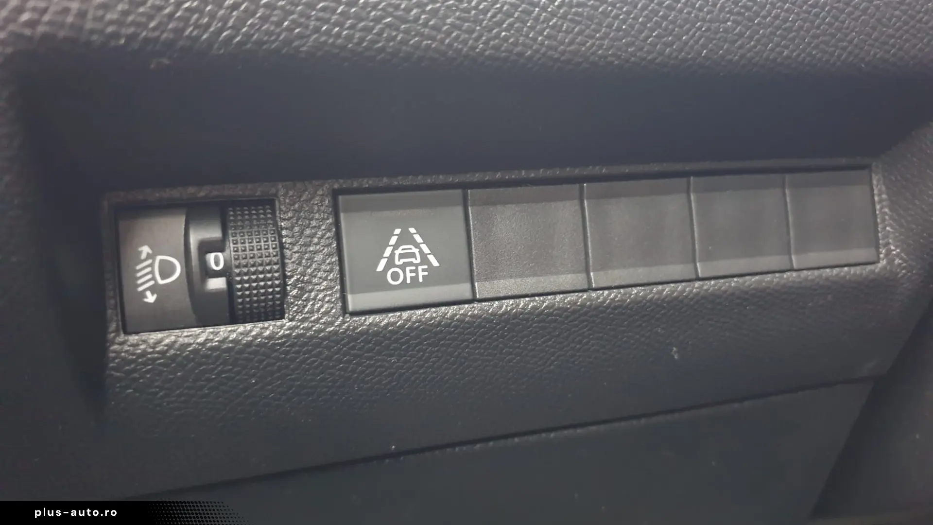 Peugeot 2008 1.5 BlueHDI 102CP Active – Garanție 6 Luni