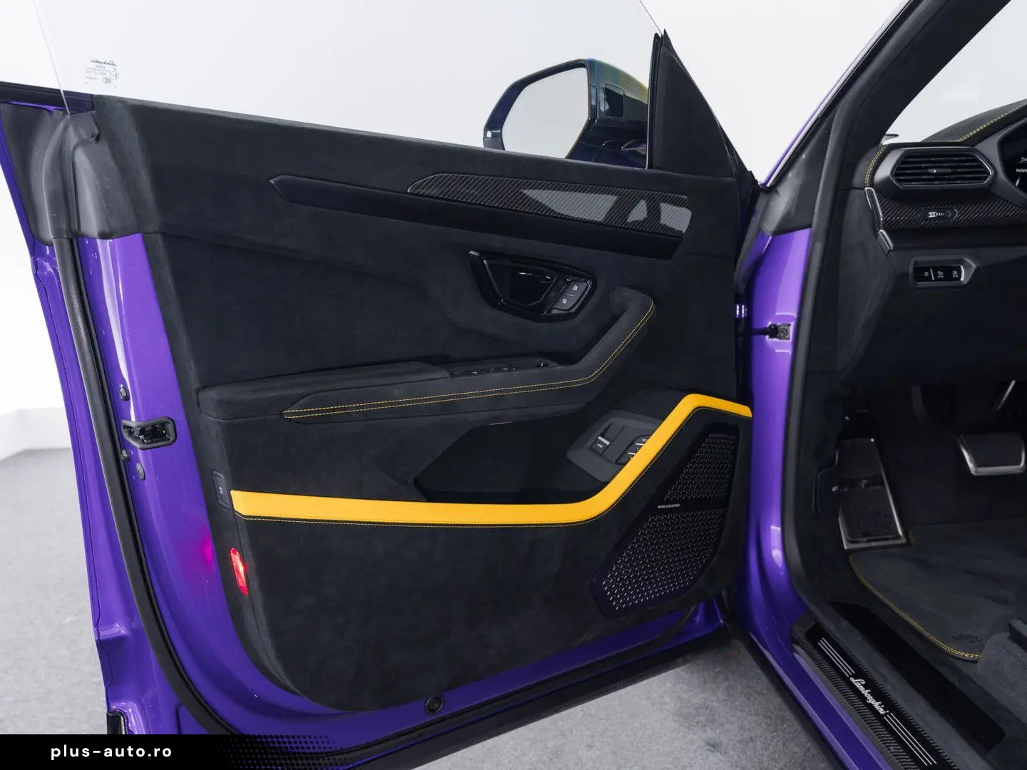 LAMBORGHINI Urus Performante MY24   VAT   Full Carbon