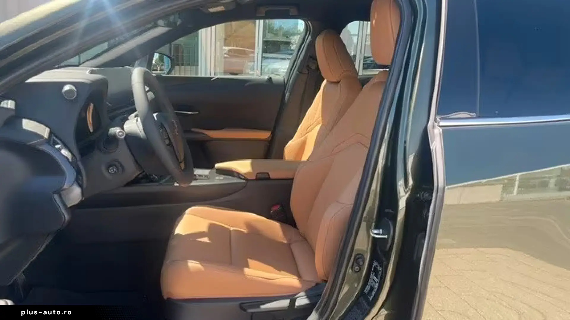 Lexus UX 300h F-Sport Design