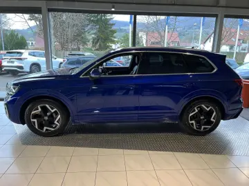 VW Touareg R-Line 3.0 TDI