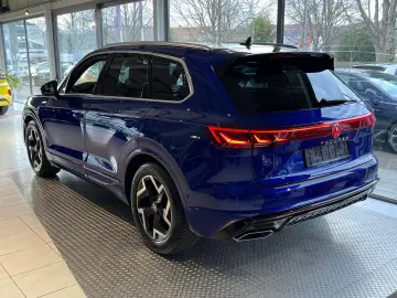 VW Touareg R-Line 3.0 TDI