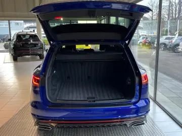 VW Touareg R-Line 3.0 TDI