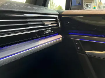 VW Touareg R-Line 3.0 TDI
