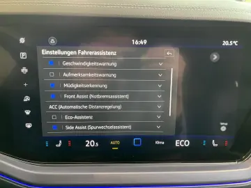 VW Touareg R-Line 3.0 TDI