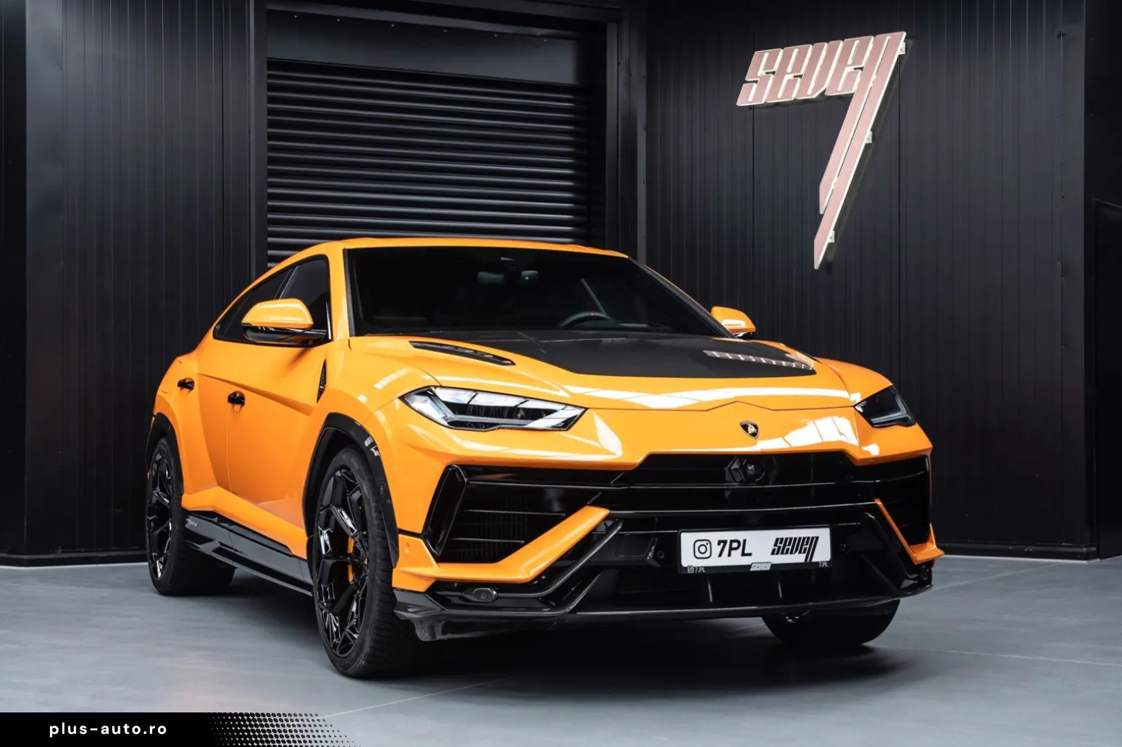 LAMBORGHINI Urus Performante   Carbon bonnet & spoiler   R23