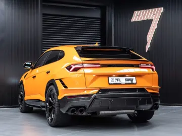 LAMBORGHINI Urus Performante   Carbon bonnet & spoiler   R23