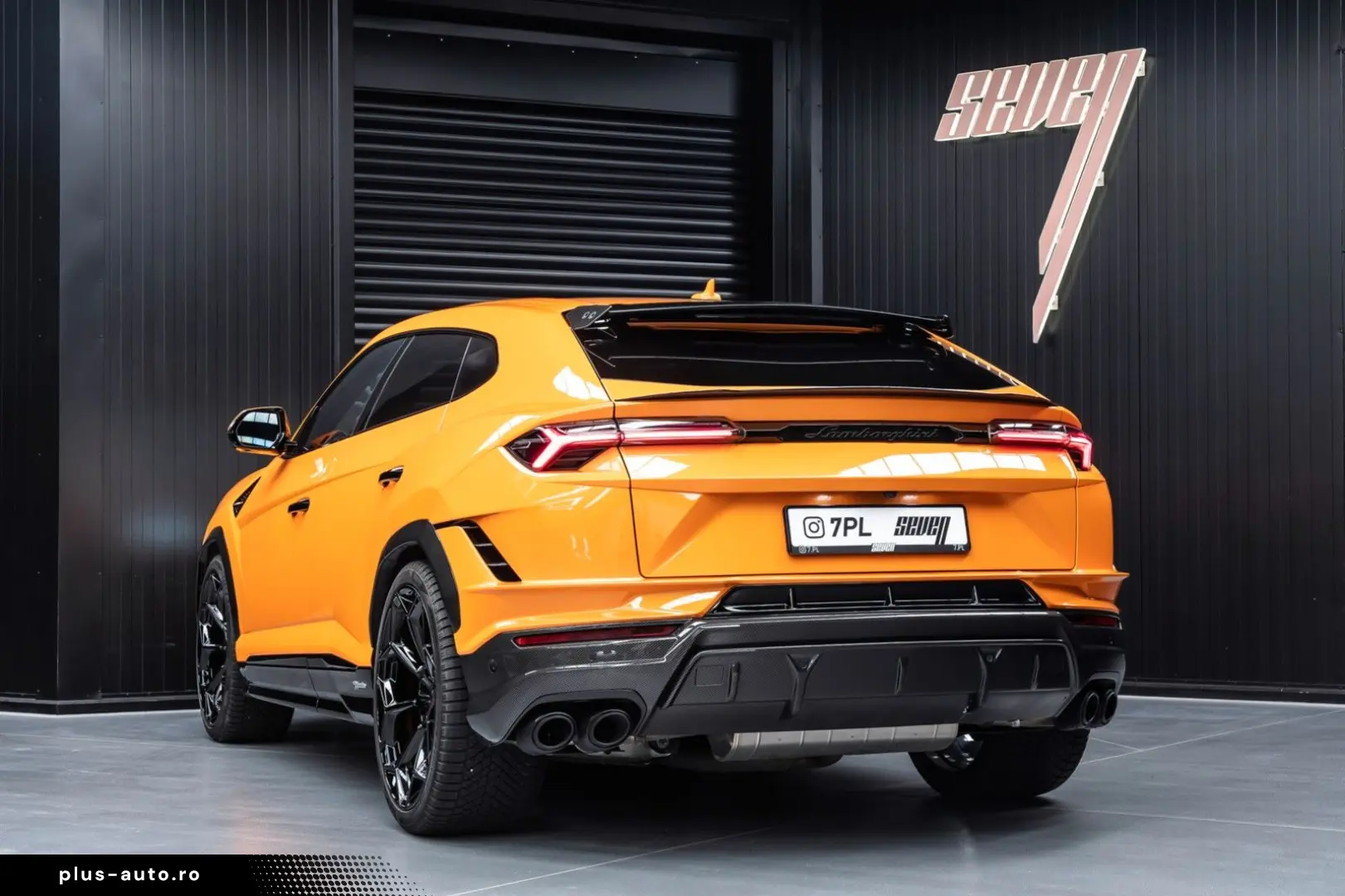 LAMBORGHINI Urus Performante   Carbon bonnet & spoiler   R23