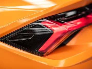 LAMBORGHINI Urus Performante   Carbon bonnet & spoiler   R23
