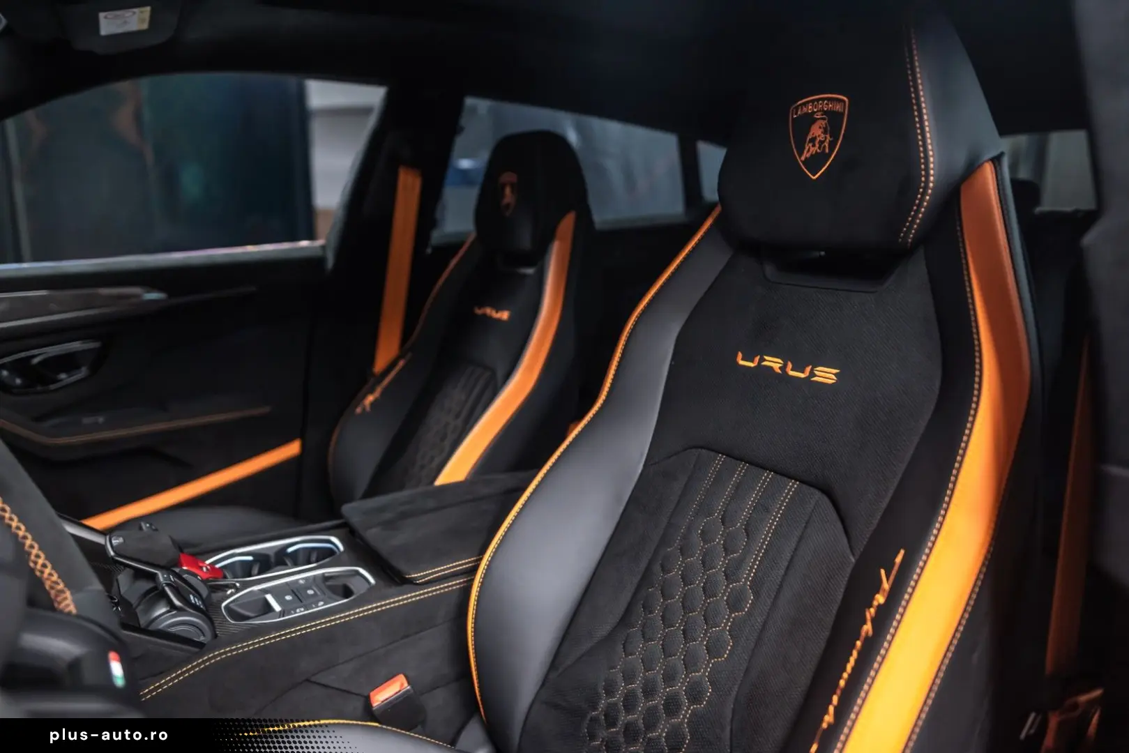 LAMBORGHINI Urus Performante   Carbon bonnet & spoiler   R23