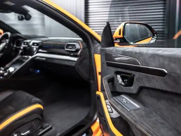 LAMBORGHINI Urus Performante   Carbon bonnet & spoiler   R23