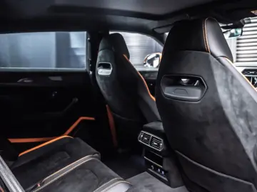 LAMBORGHINI Urus Performante   Carbon bonnet & spoiler   R23