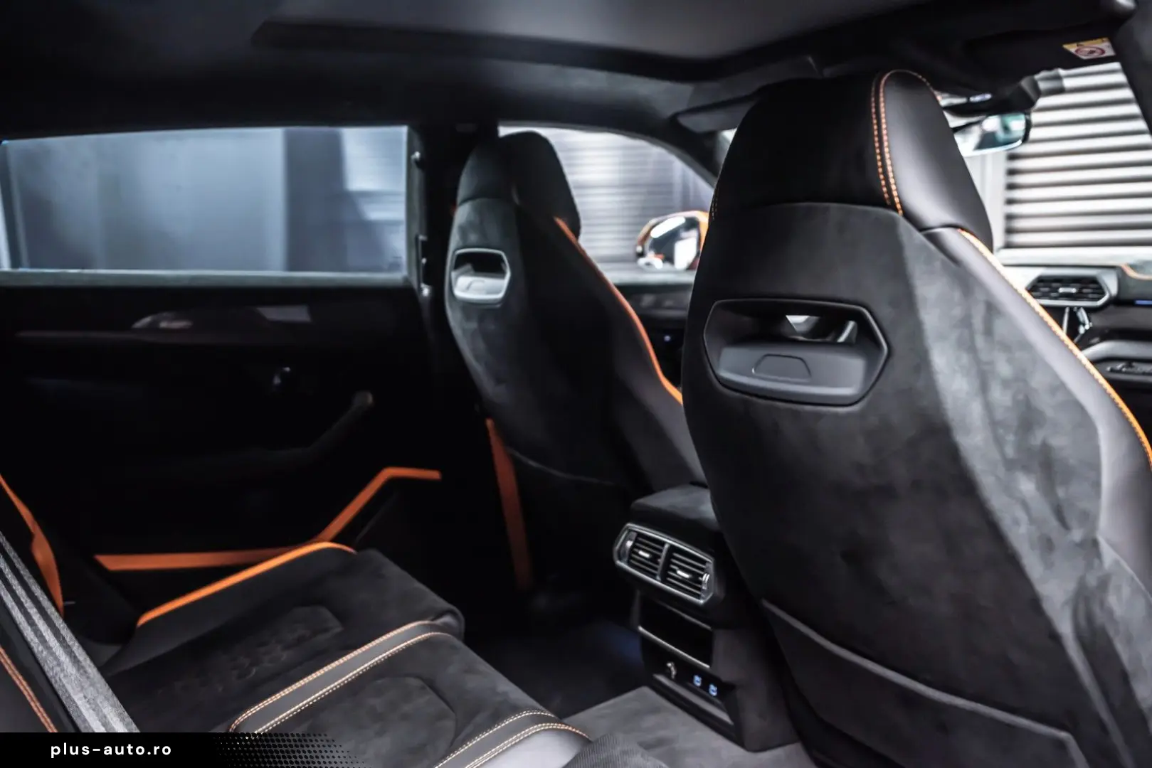 LAMBORGHINI Urus Performante   Carbon bonnet & spoiler   R23