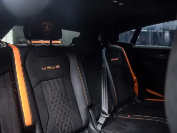 LAMBORGHINI Urus Performante   Carbon bonnet & spoiler   R23