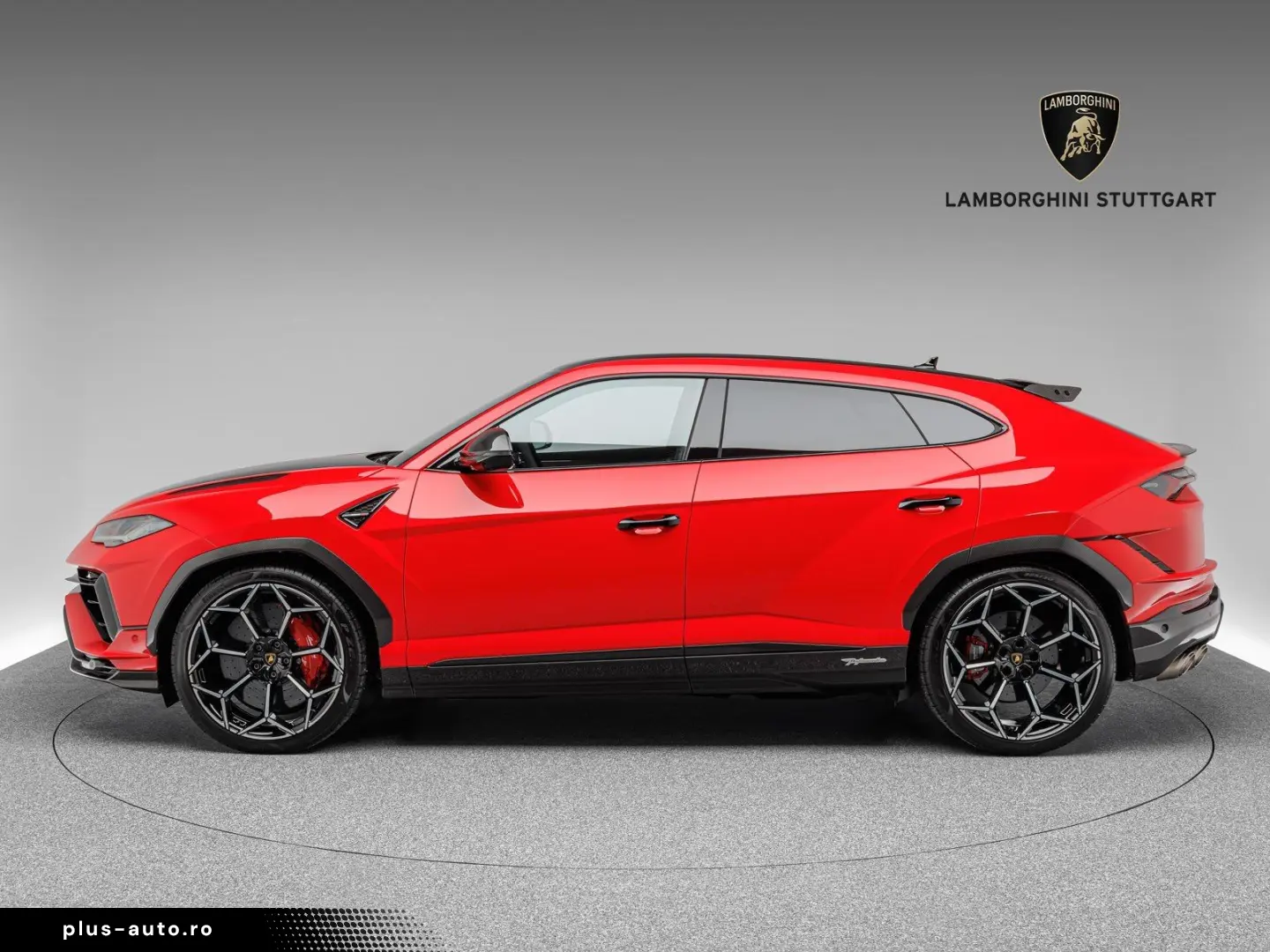LAMBORGHINI Urus Performante