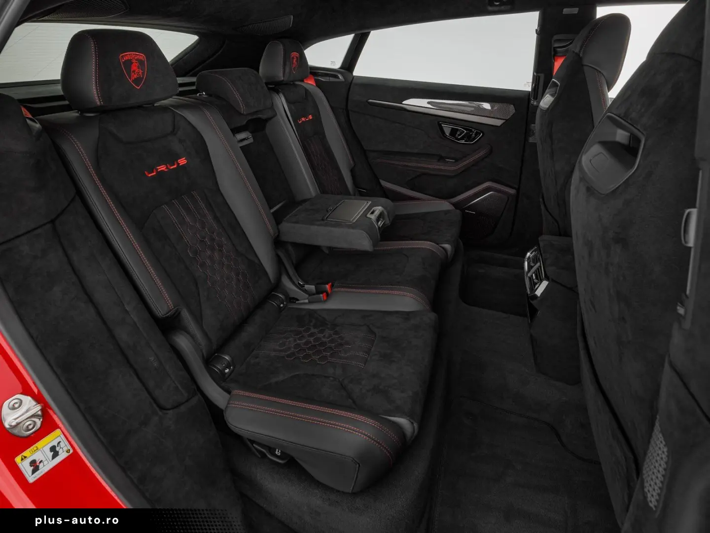 LAMBORGHINI Urus Performante
