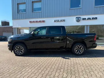 Dodge RAM NEW RAM1500 Tradesman Night