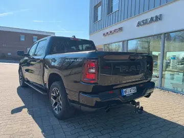 Dodge RAM NEW RAM1500 Tradesman Night