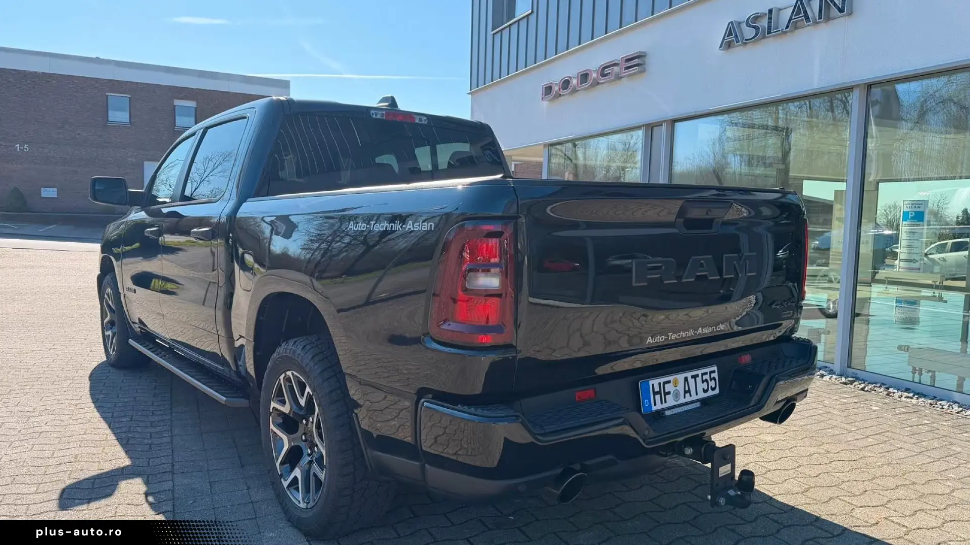 Dodge RAM NEW RAM1500 Tradesman Night