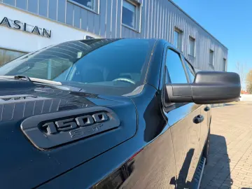 Dodge RAM NEW RAM1500 Tradesman Night