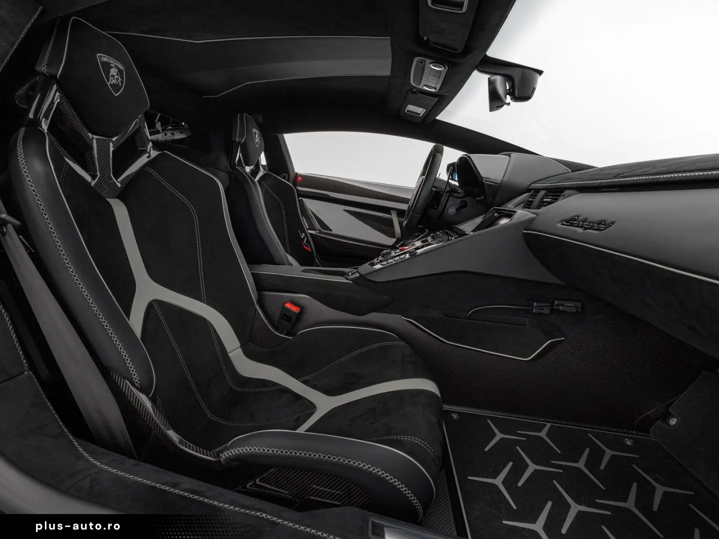 LAMBORGHINI Aventador 2020 — imagine 11