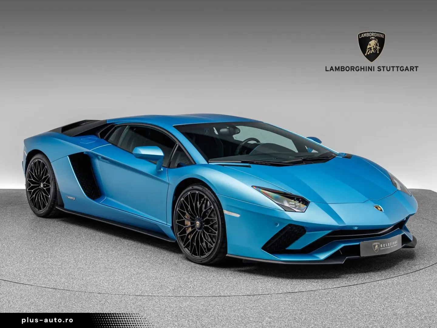 LAMBORGHINI Aventador S Coupe