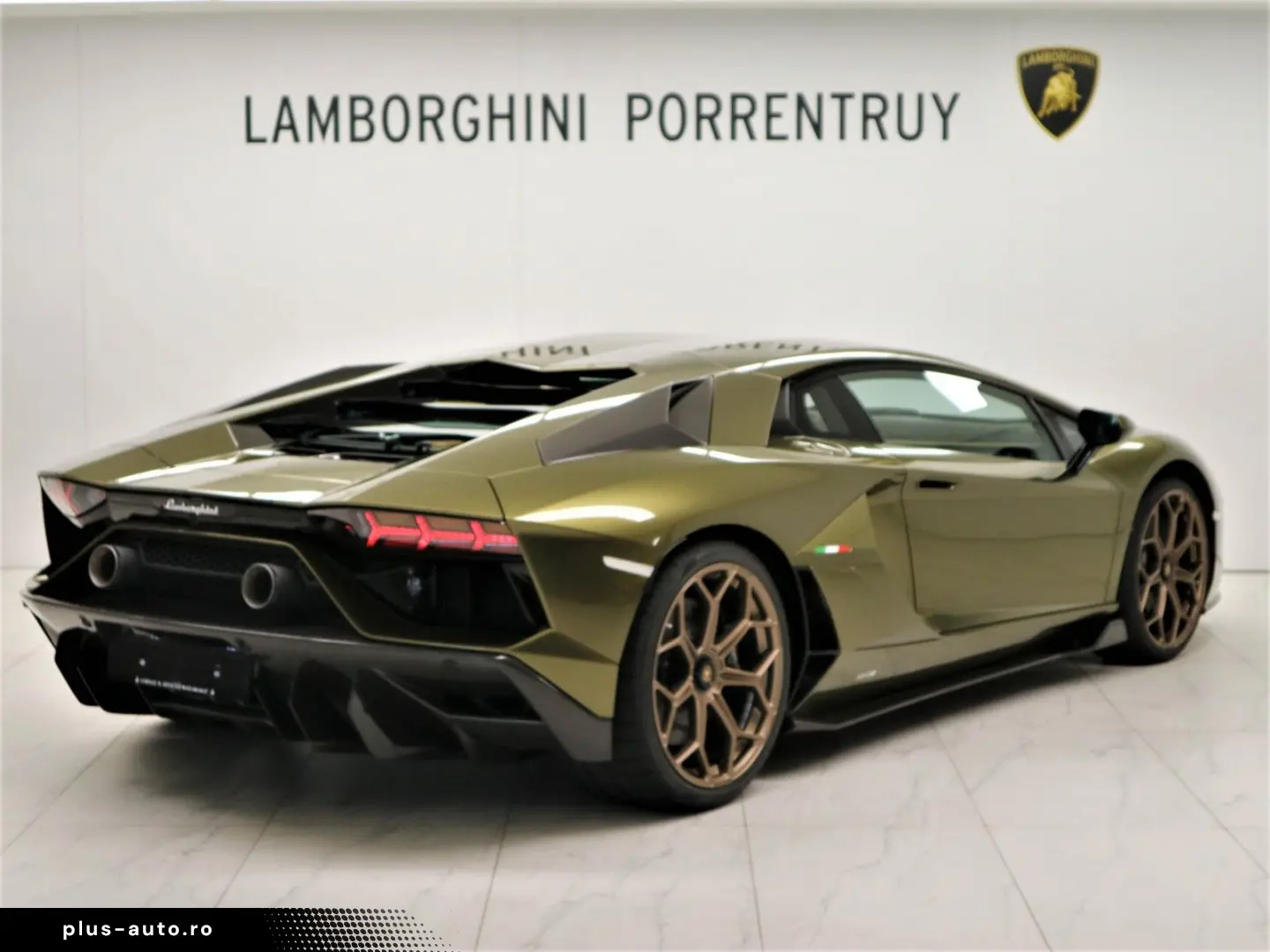 LAMBORGHINI Aventador Ultimae