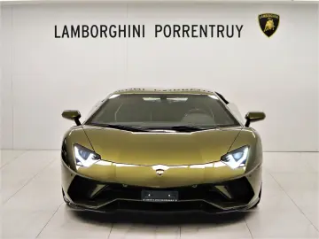 LAMBORGHINI Aventador Ultimae