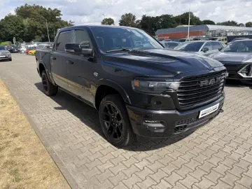 Dodge RAM 1500 CrewCab Laramie 5.7V8 MY26