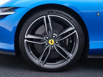 FERRARI Roma Spider      Ferrari Frankfurt