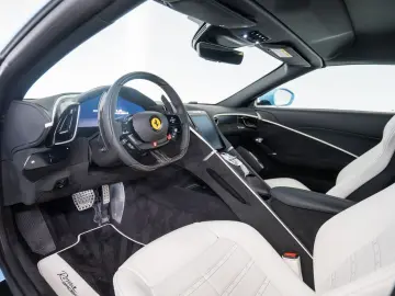 FERRARI Roma Spider FERRARI SINGEN