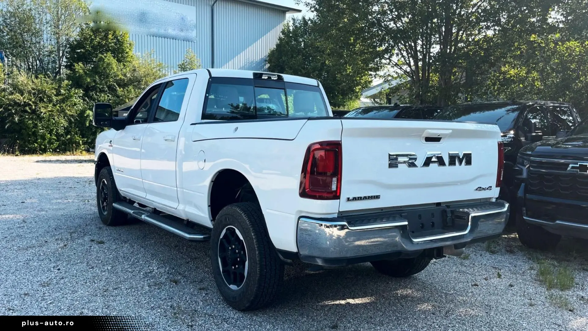 Dodge RAM 2500 Crew Cab Laramie 6.7l HO