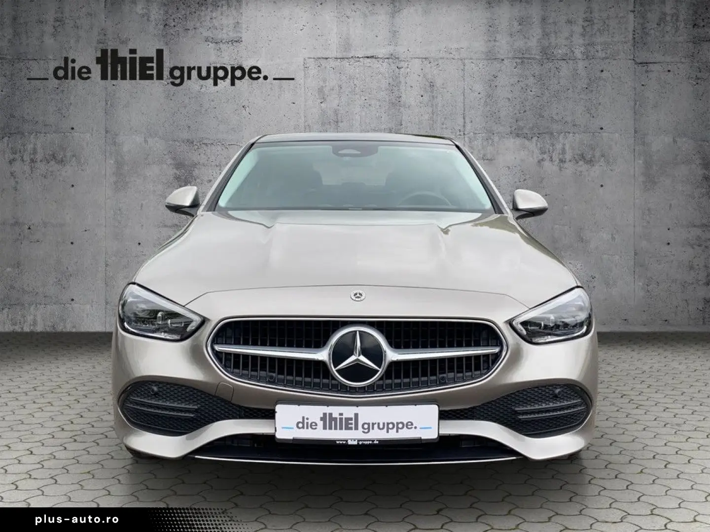 MERCEDES-BENZ C 300e Limousine 4Matic Navi PDC Kamera LED
