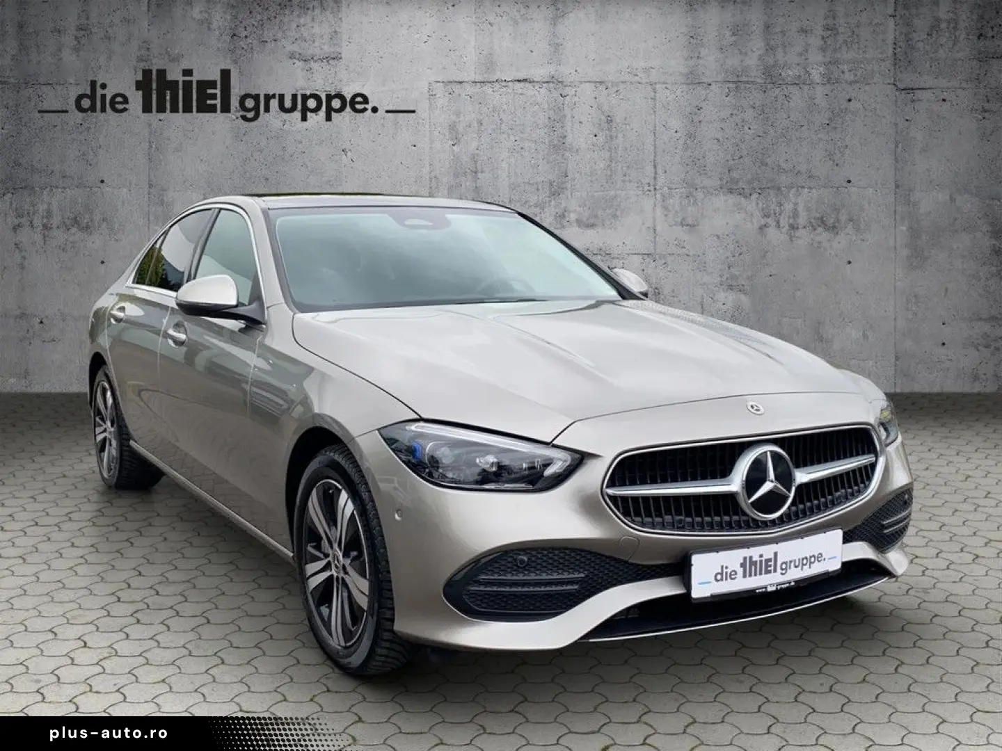 MERCEDES-BENZ C 300e Limousine 4Matic Navi PDC Kamera LED