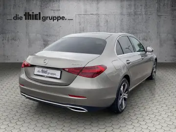 MERCEDES-BENZ C 300e Limousine 4Matic Navi PDC Kamera LED