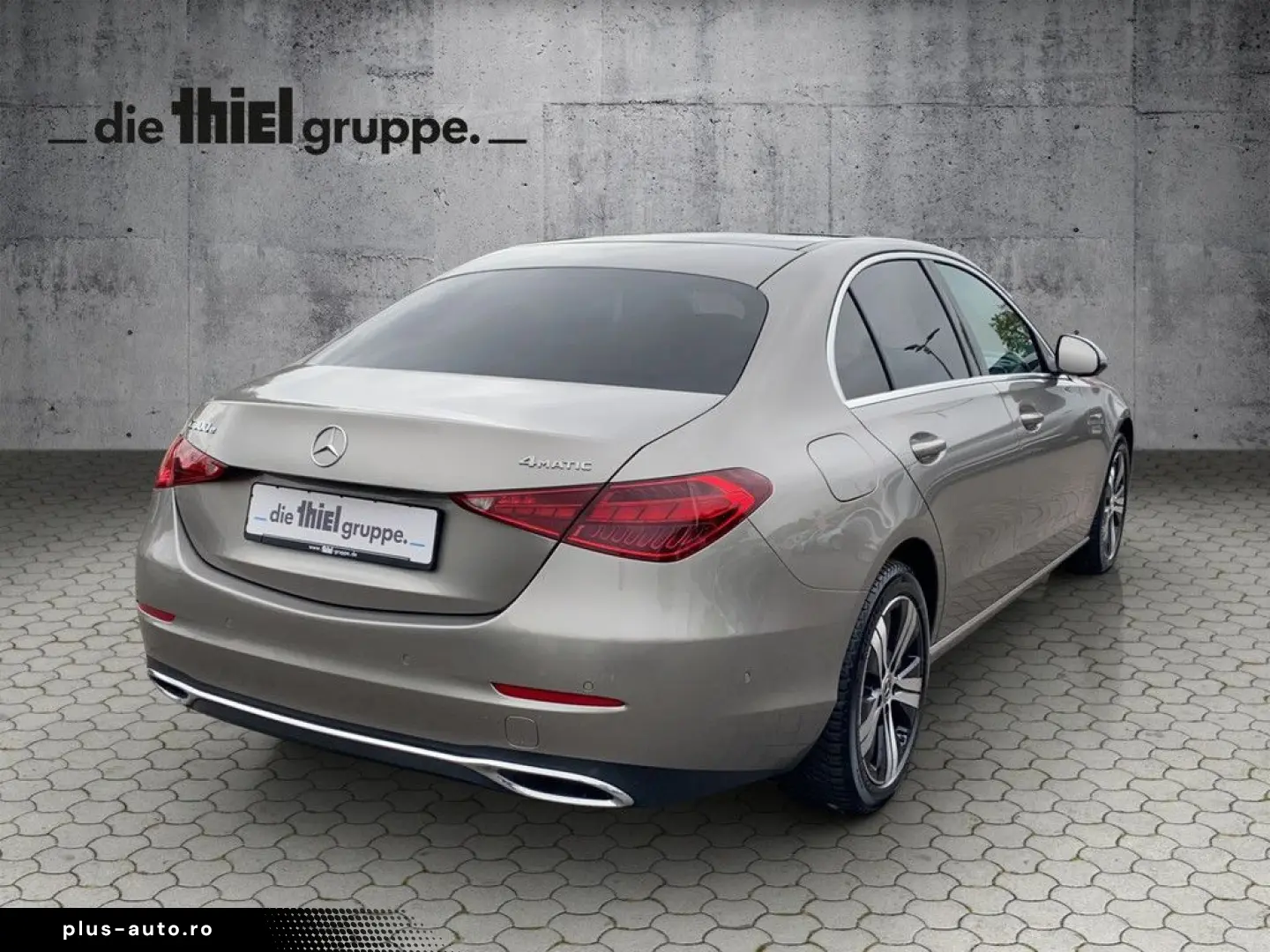MERCEDES-BENZ C 300e Limousine 4Matic Navi PDC Kamera LED