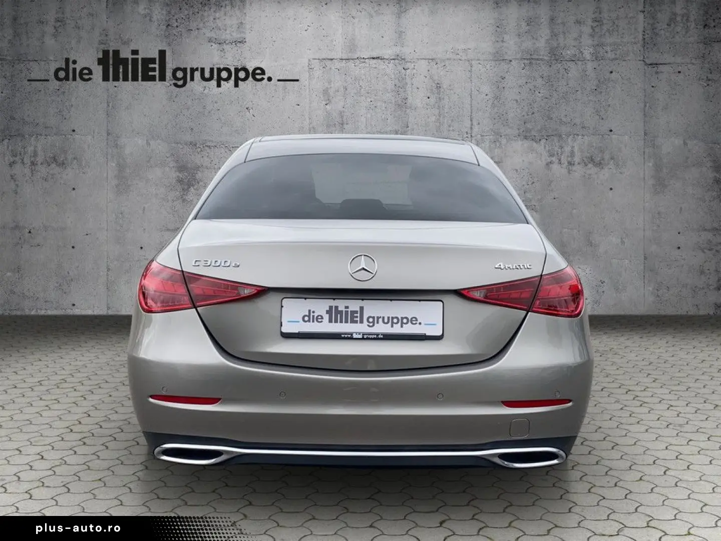 MERCEDES-BENZ C 300e Limousine 4Matic Navi PDC Kamera LED