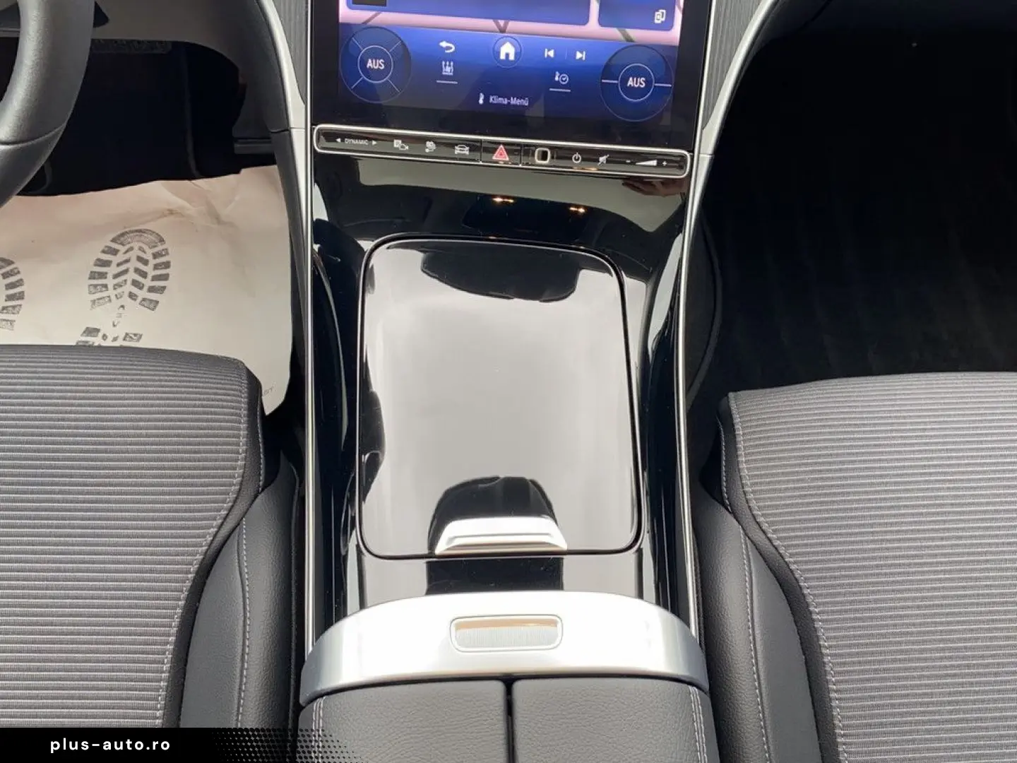 MERCEDES-BENZ C 300e Limousine 4Matic Navi PDC Kamera LED