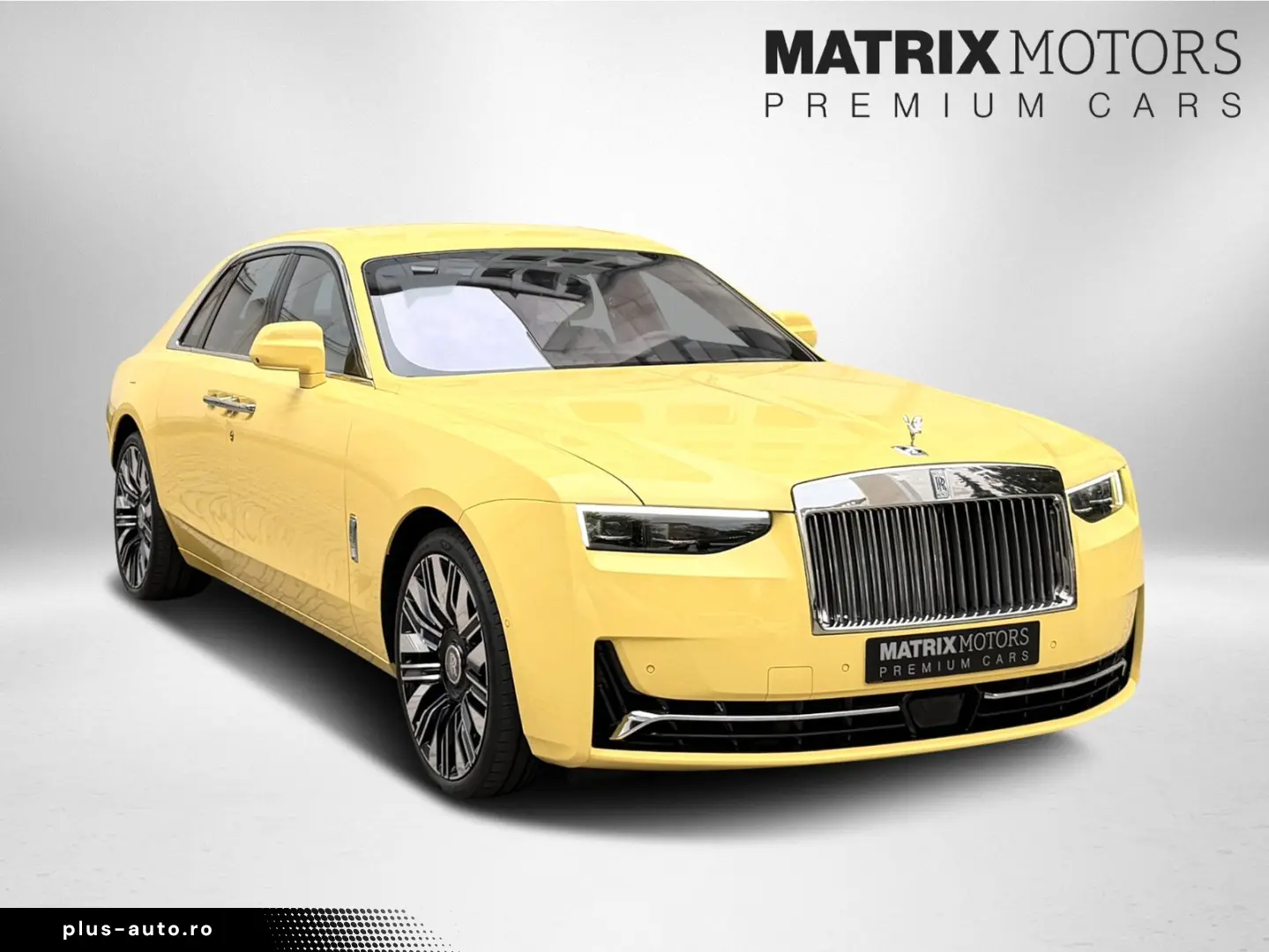 ROLLS ROYCE Ghost Series ll Theatre Picnic BeSpoke Massage