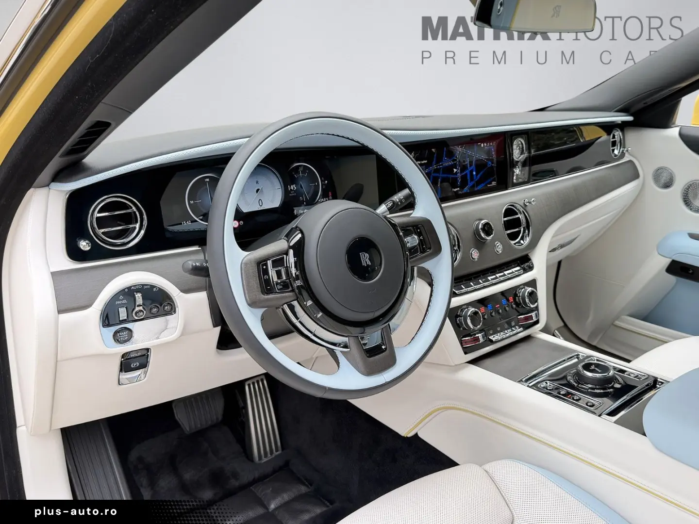 ROLLS ROYCE Ghost Series ll Theatre Picnic BeSpoke Massage