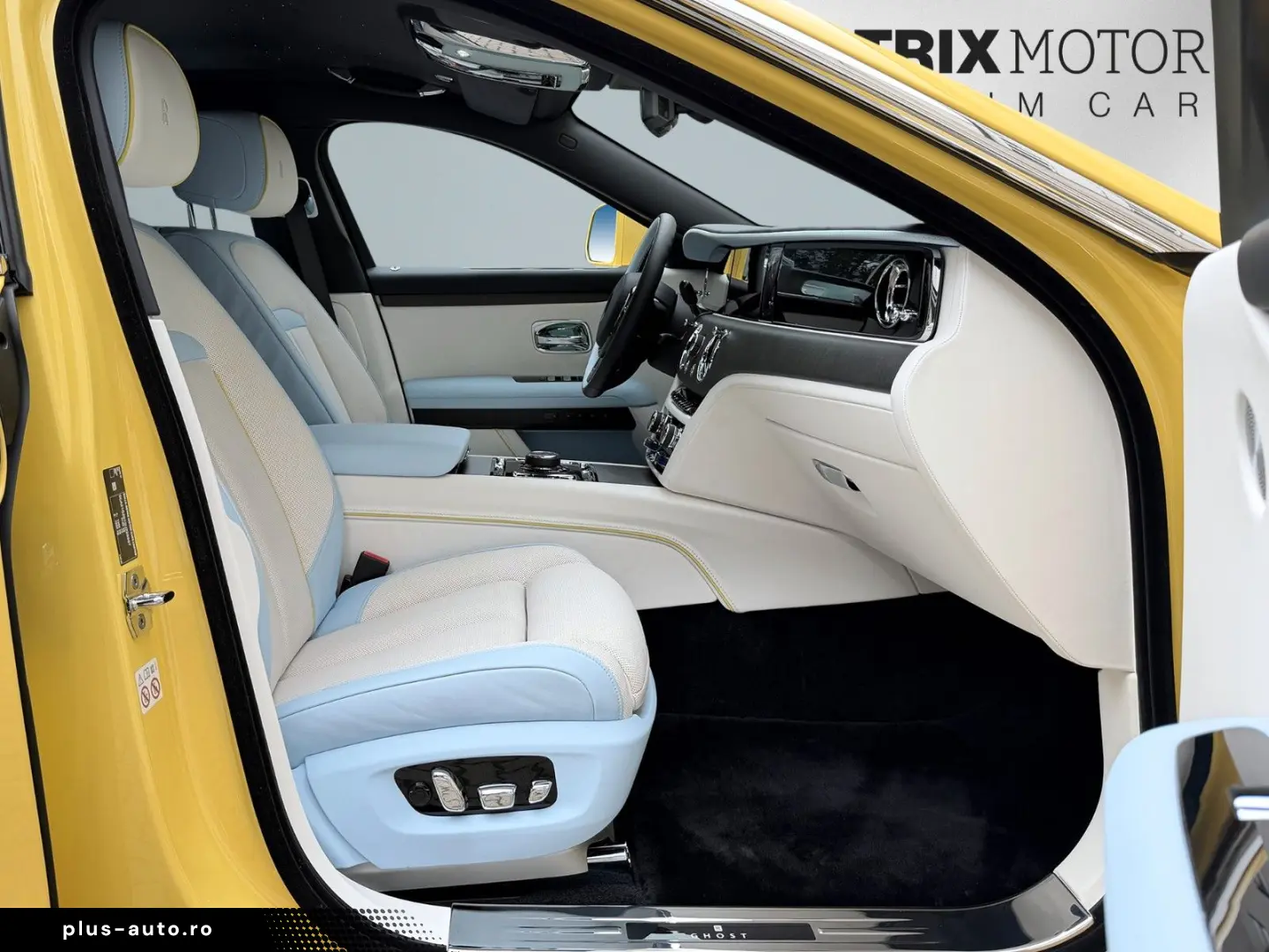 ROLLS ROYCE Ghost Series ll Theatre Picnic BeSpoke Massage