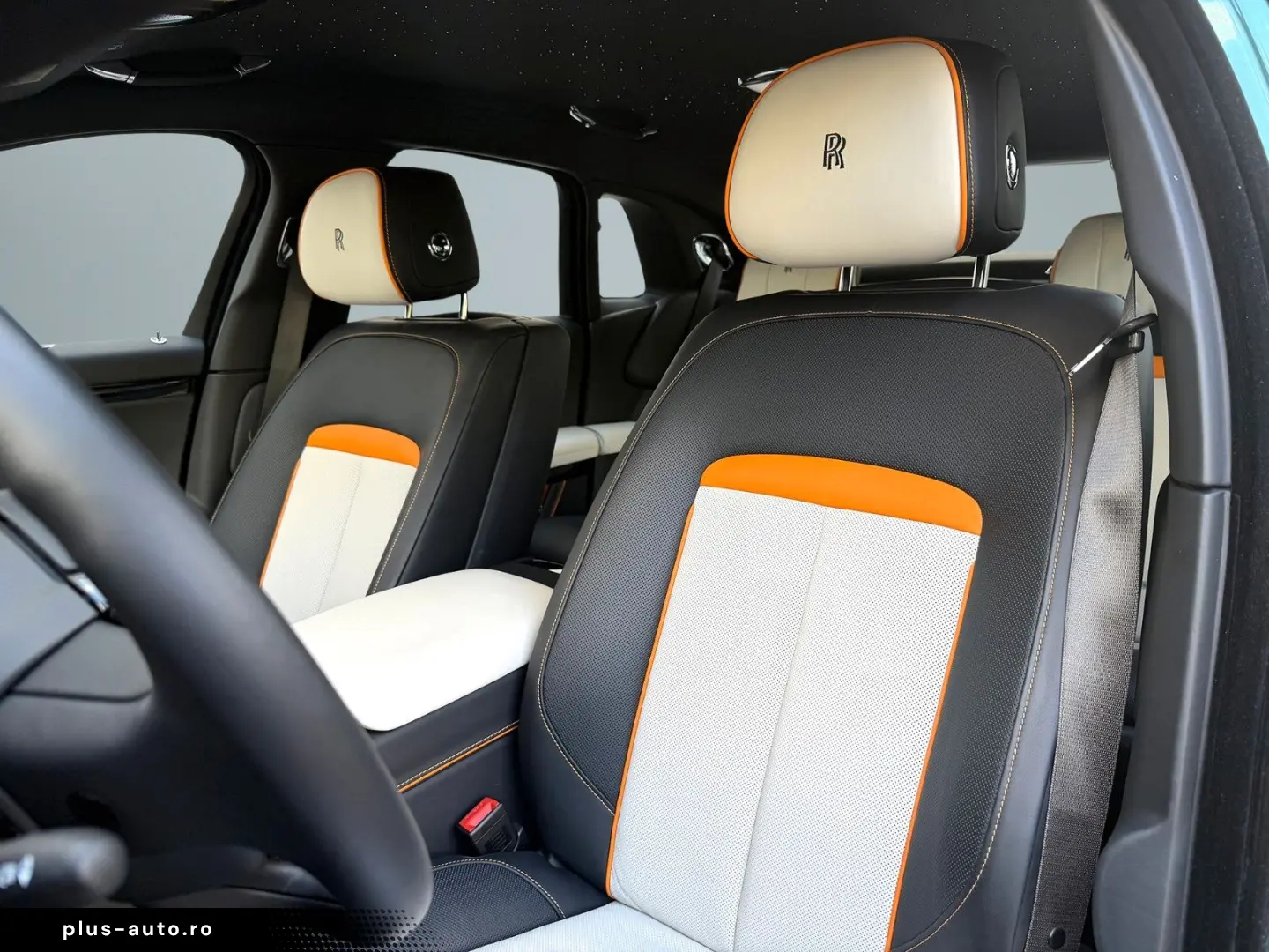 ROLLS ROYCE Ghost Series ll Theatre Picnic BeSpoke Massage