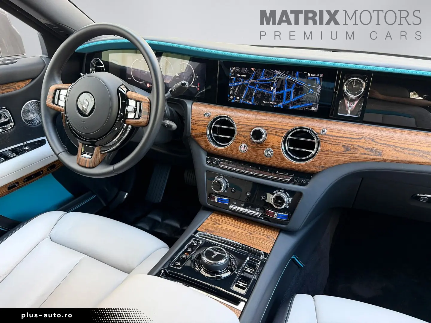 ROLLS ROYCE Ghost Series ll Theatre Picnic BeSpoke Massage