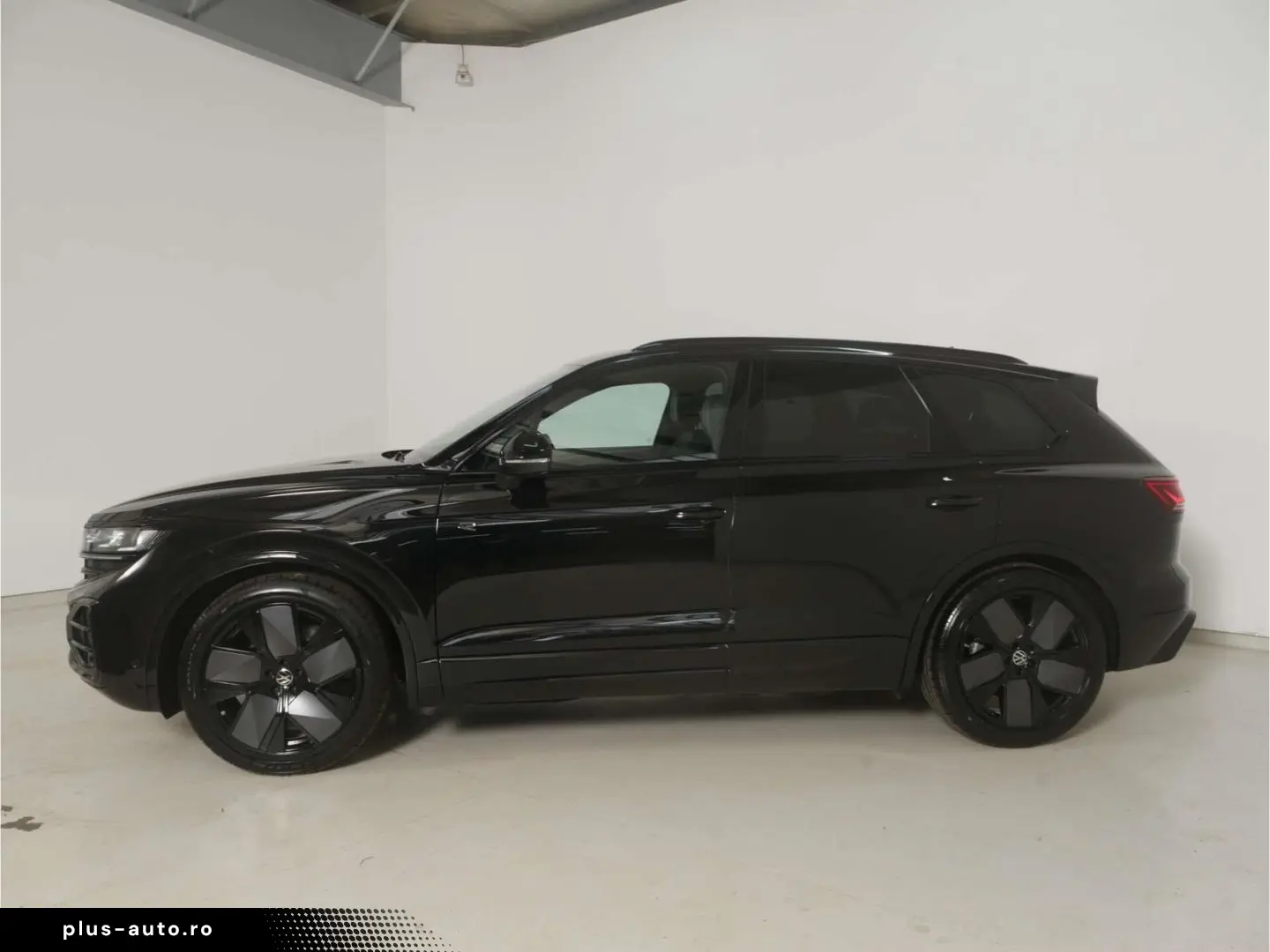 VW Touareg 3.0 TDI V6 4Motion R-Line Black-Style