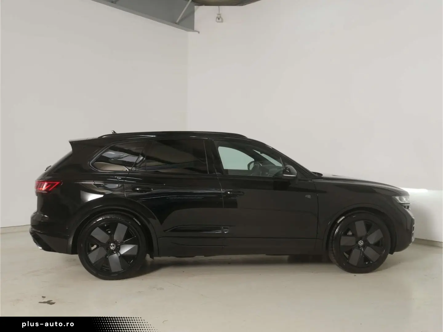 VW Touareg 3.0 TDI V6 4Motion R-Line Black-Style