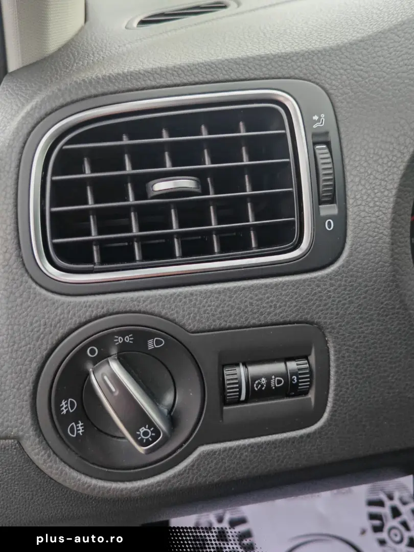 Volkswagen Polo Highline 1.6TDI 90CP