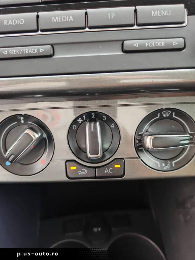 Volkswagen Polo Highline 1.6TDI 90CP