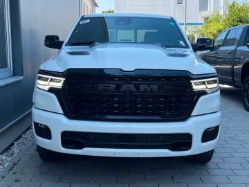 Dodge RAM Ram 1500 Crew Cab Limited Night