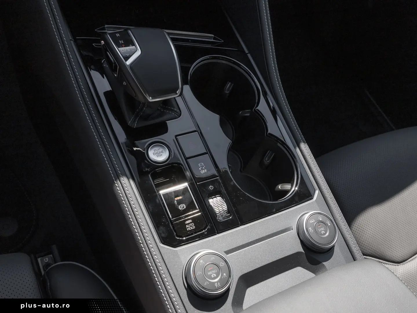 VW Touareg 3.0 TDI R-Line 4Motion IQ.DRIVE HuD